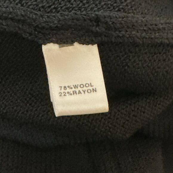 ST. JOHN CAVIER Black Wool Blend Knit - Picture 8 of 8